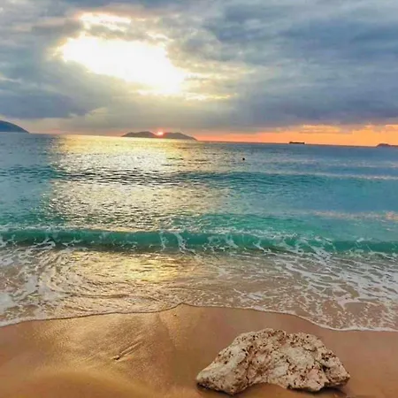 Ami&elia * Vlorë